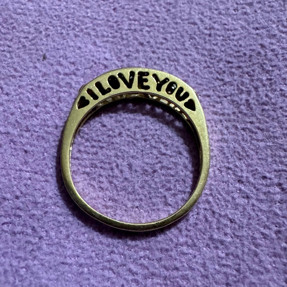 10K gold and diamond ring
